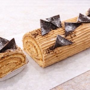 Kapučīno pagalīte “Bûche De Noël”